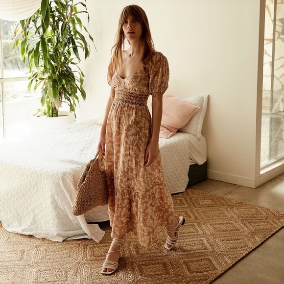 Free People Dresses & Skirts - Free People Ellie Printed Maxi Dress in Tan/Peach 100% Cotton Women’s Small
